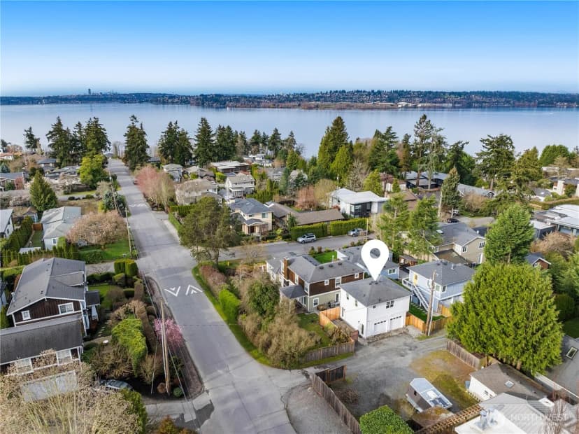 Property photo for 604 14th Avenue W, Kirkland photo 19
