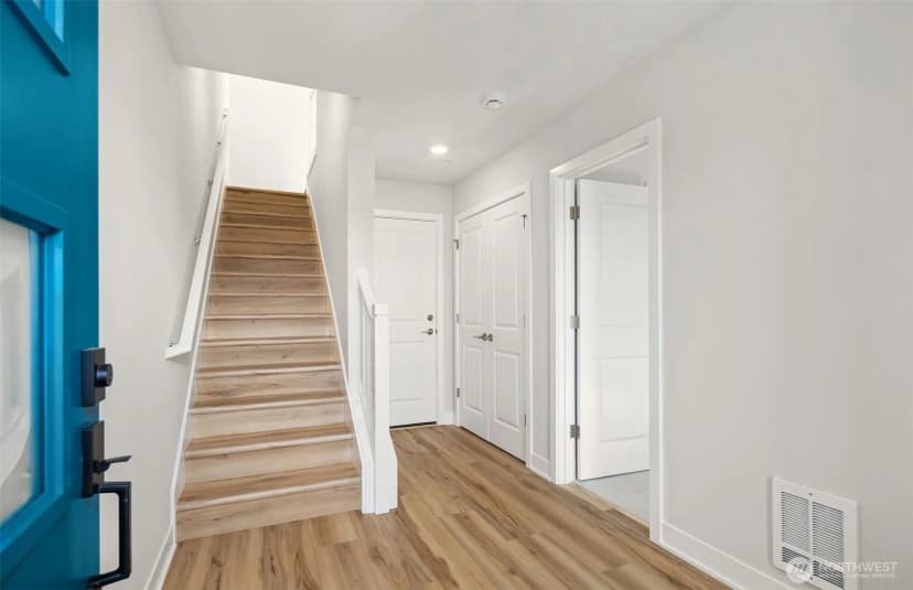 Property photo for 26532 Ne 143rd Circle #a, Duvall photo 3