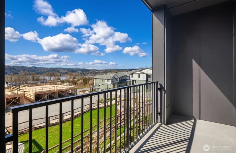 Property photo for 26532 Ne 143rd Circle #a, Duvall photo 17