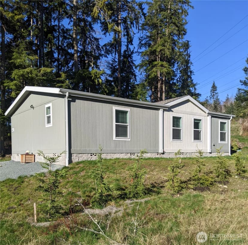 Property photo for 464 Sycamore Road, Coupeville