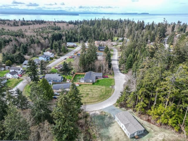 Property photo for 464 Sycamore Road, Coupeville photo 4