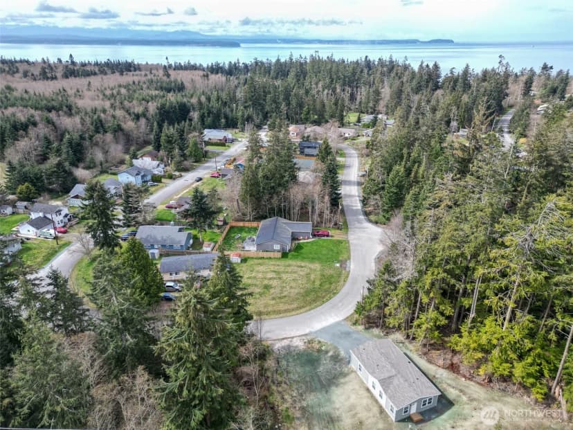 Property photo for 464 Sycamore Road, Coupeville photo 4