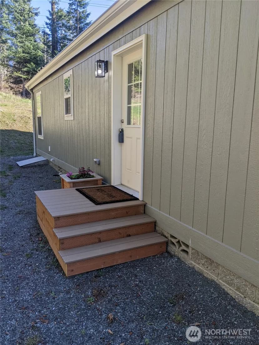 Property photo for 464 Sycamore Road, Coupeville photo 23