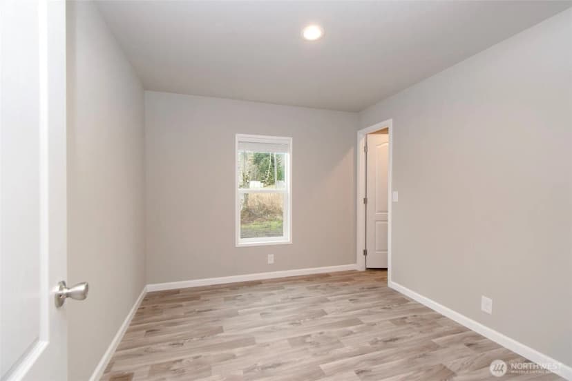 Property photo for 15 Green Belt Drive, Port Angeles photo 16