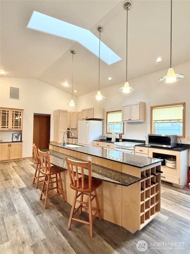 Property photo for 726 Kenwood Street, Omak photo 4