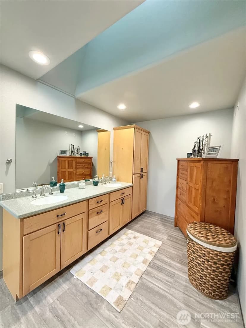 Property photo for 726 Kenwood Street, Omak photo 28