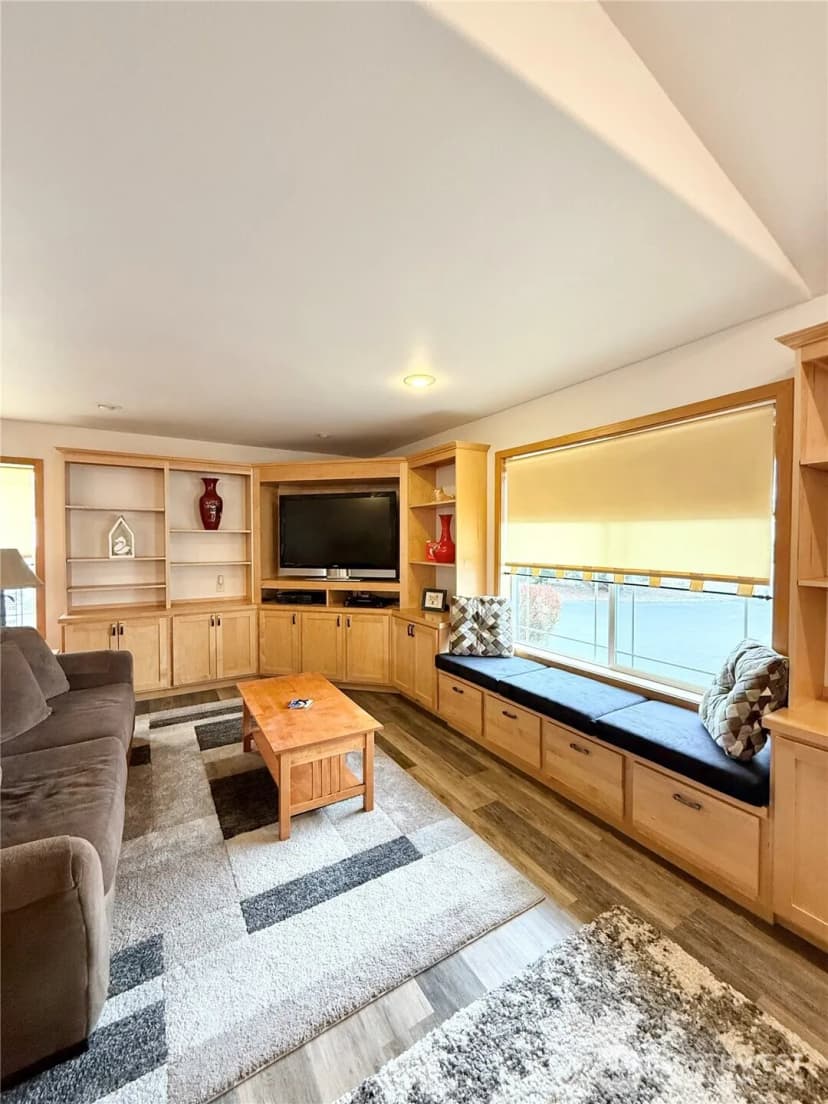 Property photo for 726 Kenwood Street, Omak photo 16