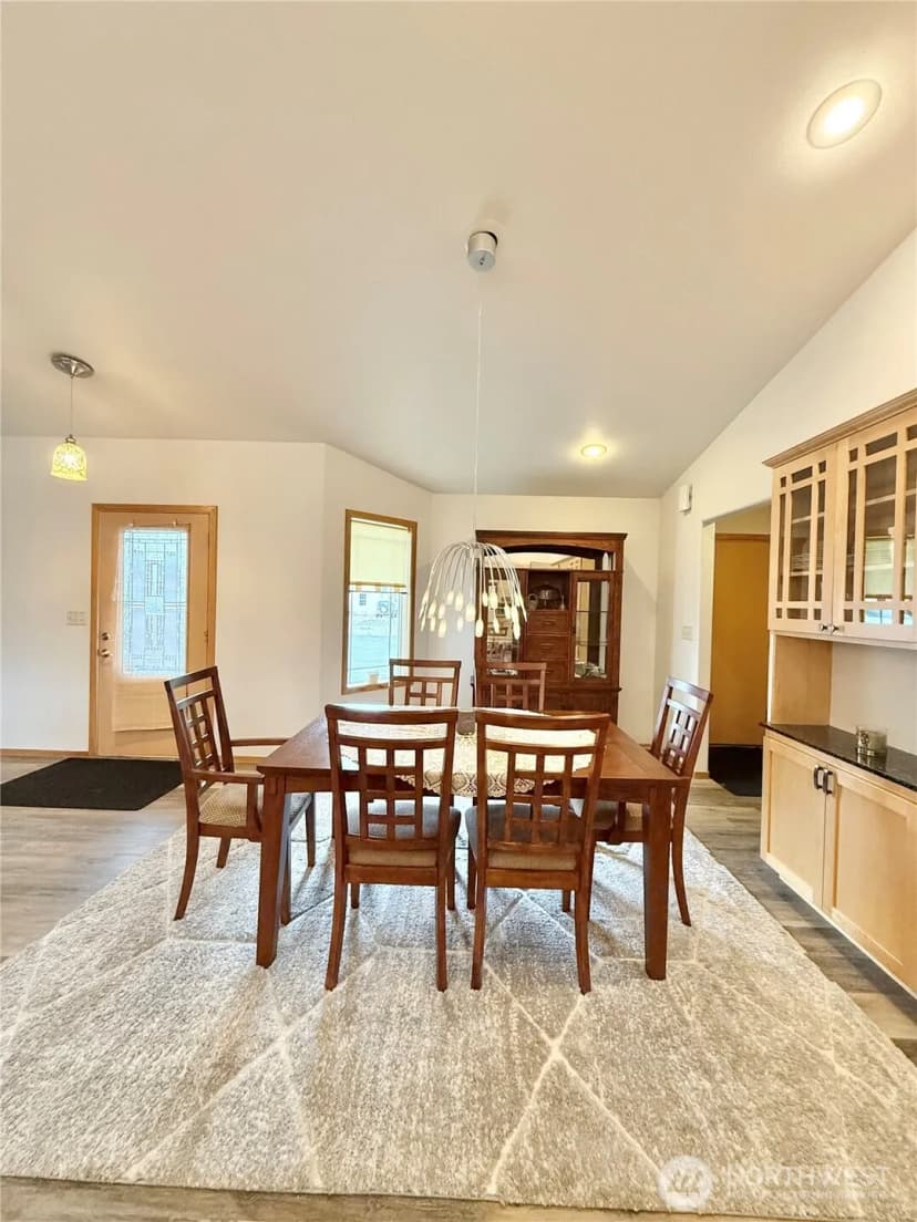 Property photo for 726 Kenwood Street, Omak photo 9