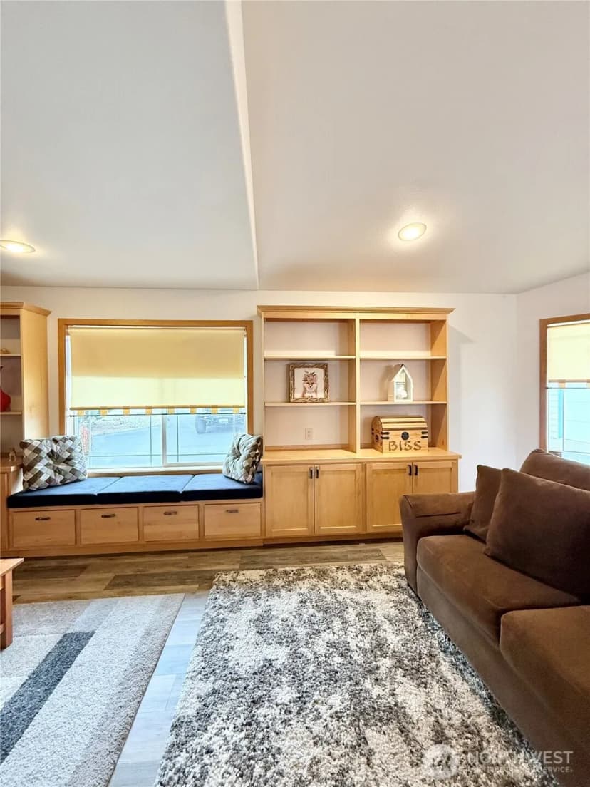 Property photo for 726 Kenwood Street, Omak photo 17