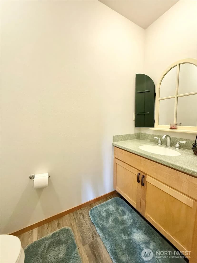 Property photo for 726 Kenwood Street, Omak photo 35