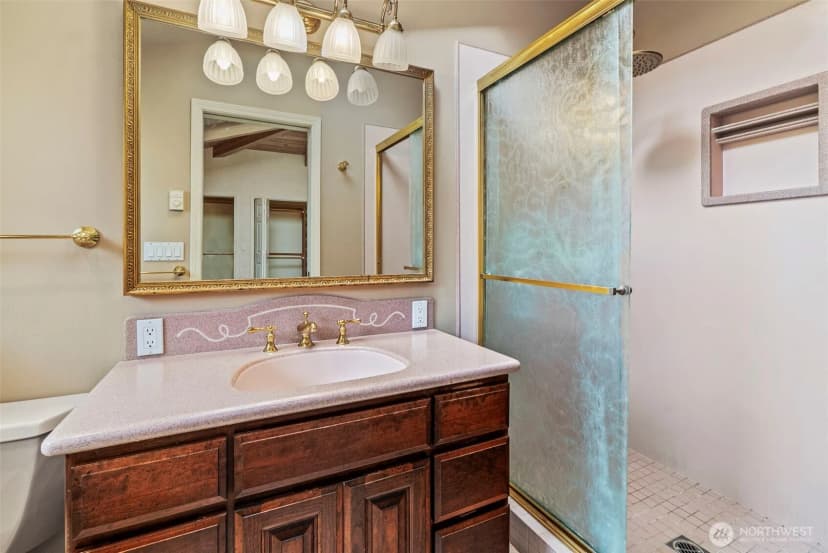 Property photo for 265 Sunset Drive, Longview photo 9