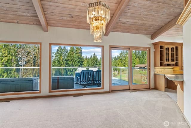 Property photo for 265 Sunset Drive, Longview photo 5