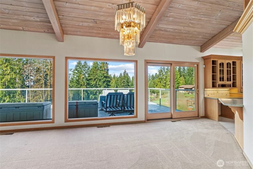 Property photo for 265 Sunset Drive, Longview photo 5