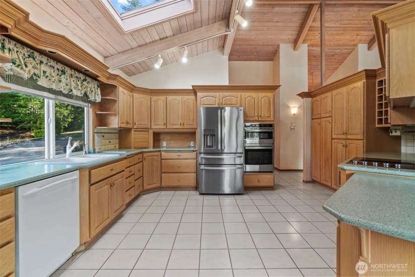 Property photo for 265 Sunset Drive, Longview photo 7