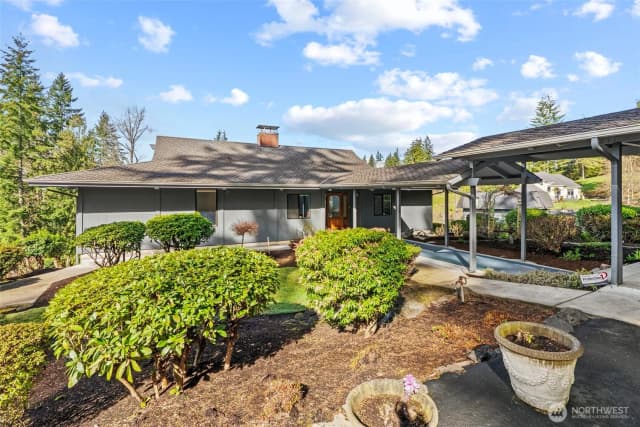 Property photo for 265 Sunset Drive, Longview photo 2