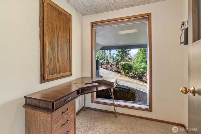 Property photo for 265 Sunset Drive, Longview photo 19