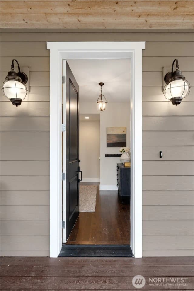 Property photo for 7709 17th Avenue Sw, Seattle photo 5