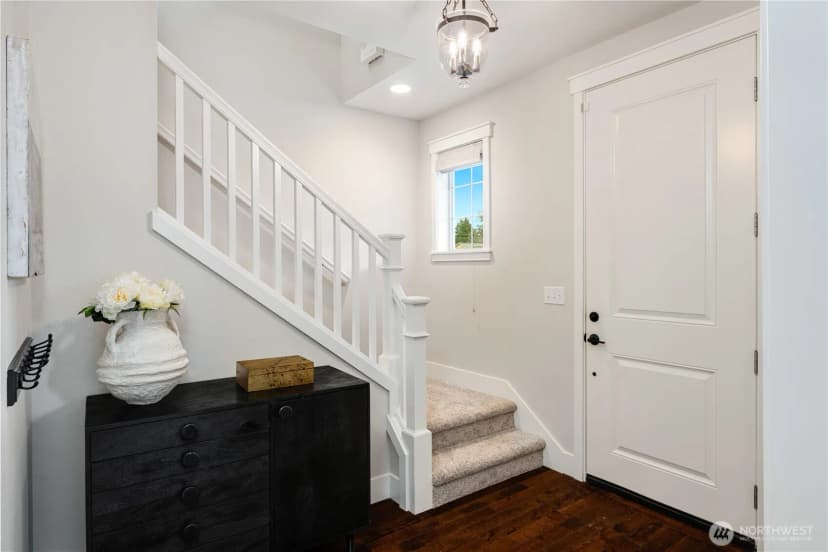 Property photo for 7709 17th Avenue Sw, Seattle photo 6