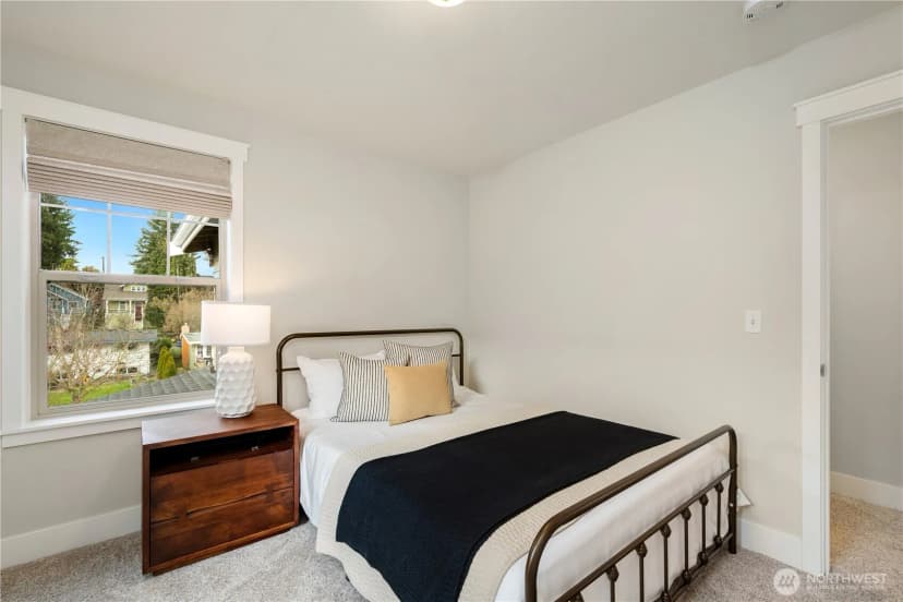 Property photo for 7709 17th Avenue Sw, Seattle photo 25