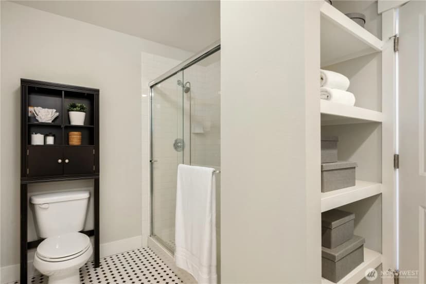 Property photo for 7709 17th Avenue Sw, Seattle photo 23