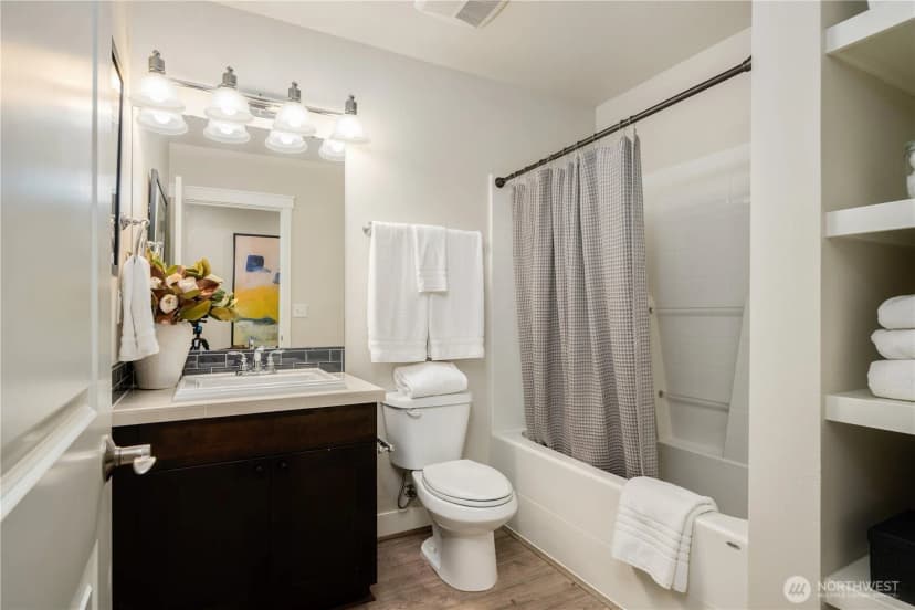 Property photo for 7709 17th Avenue Sw, Seattle photo 33