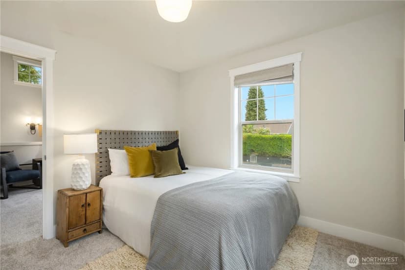 Property photo for 7709 17th Avenue Sw, Seattle photo 27