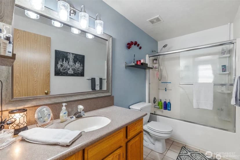 Property photo for 5614 Mount Saint Helens Street Se, Lacey photo 17
