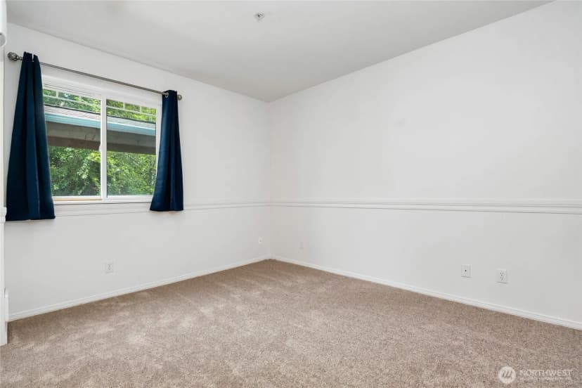 Property photo for 3990 129 Place Se #302, Bellevue photo 13