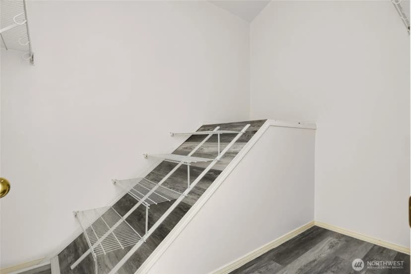 Property photo for 3990 129 Place Se #302, Bellevue photo 21