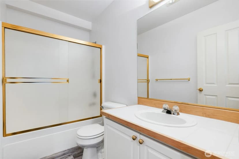 Property photo for 3990 129 Place Se #302, Bellevue photo 15