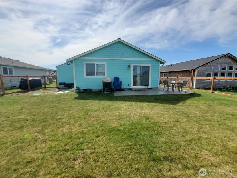 Property photo for 801 340th Place, Ocean Park photo 28