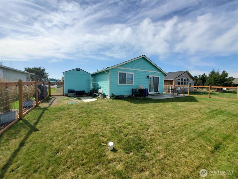 Property photo for 801 340th Place, Ocean Park photo 27
