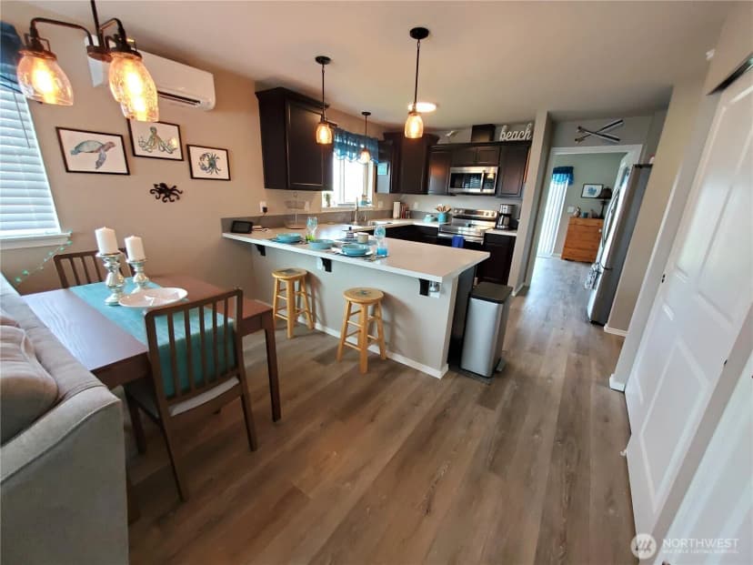 Property photo for 801 340th Place, Ocean Park photo 13