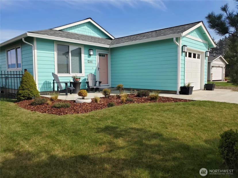 Property photo for 801 340th Place, Ocean Park photo 2