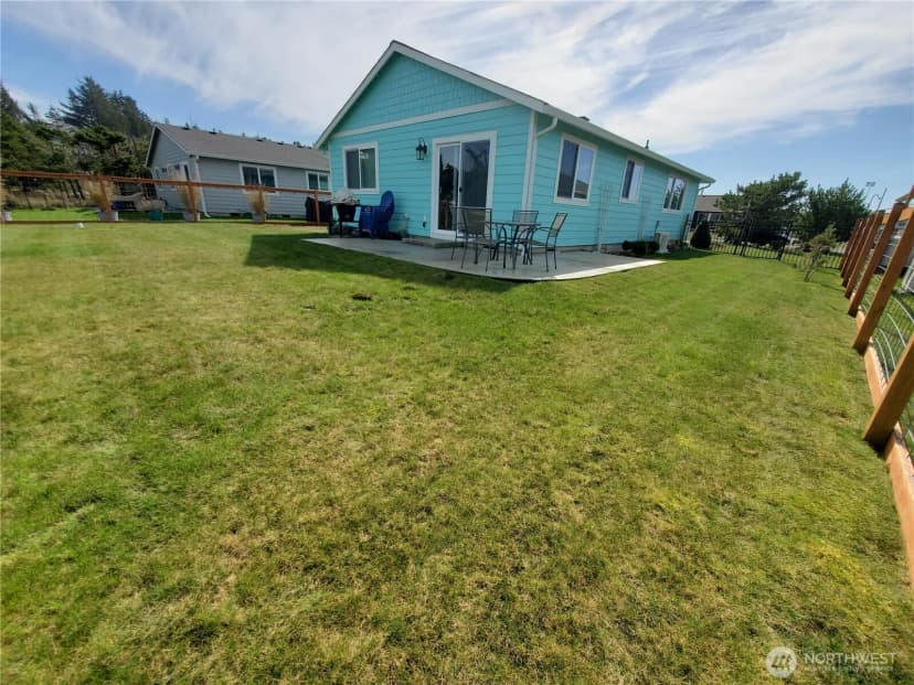 Property photo for 801 340th Place, Ocean Park photo 26