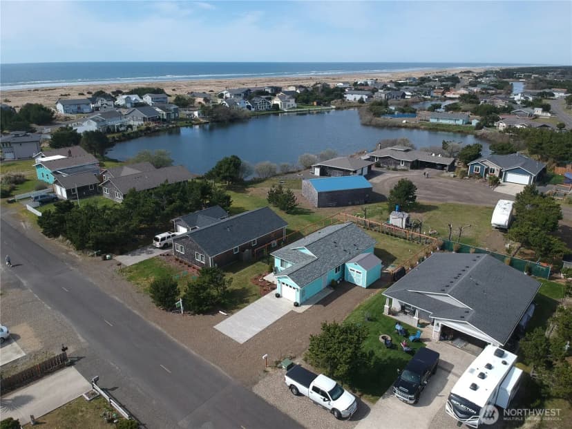 Property photo for 801 340th Place, Ocean Park photo 31