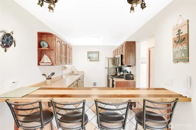 Property photo for 210 Nw 26th Street #115-16, Long Beach photo 2