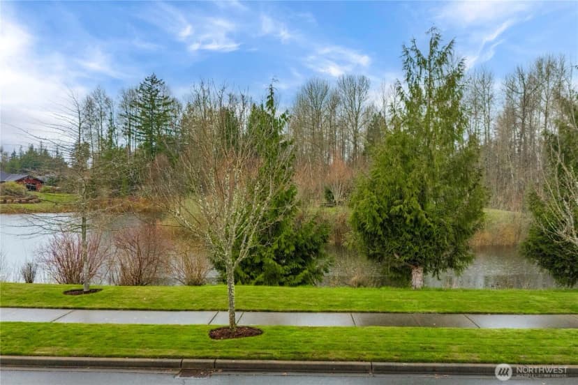 Property photo for 19218 Trilogy Parkway E, Bonney Lake photo 2