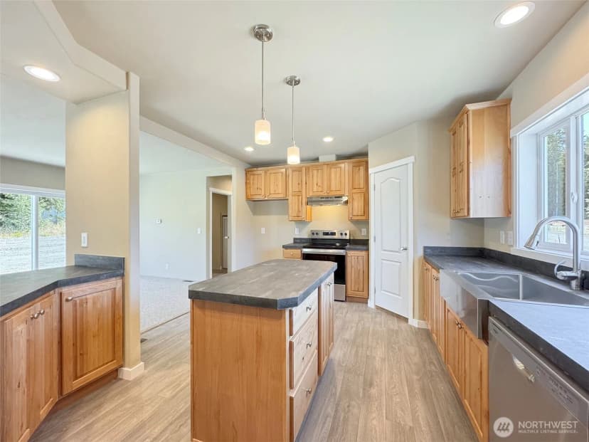 Property photo for 5 Butterfly Lane, Sequim photo 13