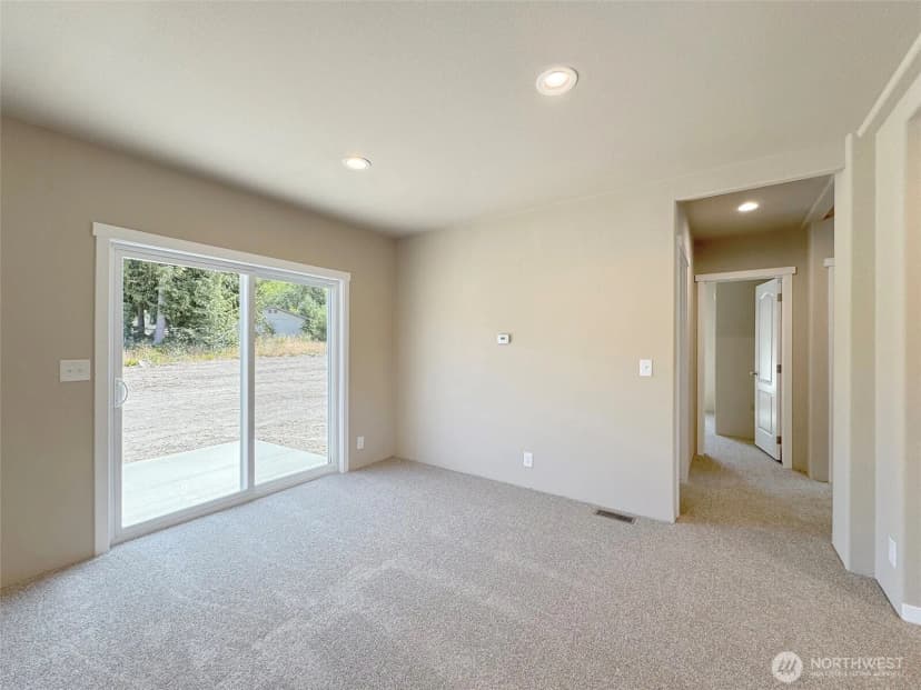 Property photo for 5 Butterfly Lane, Sequim photo 6
