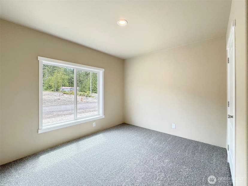 Property photo for 3 Butterfly Lane, Sequim photo 18