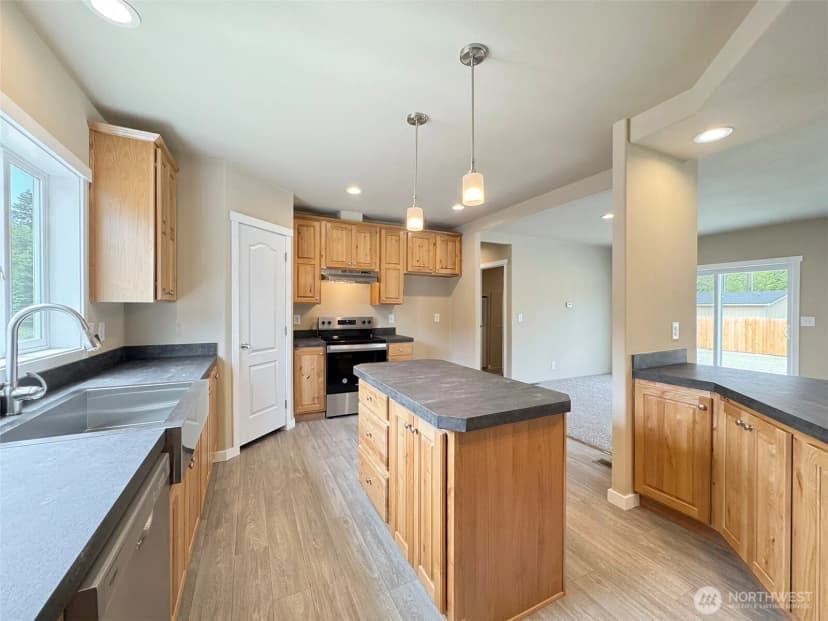 Property photo for 3 Butterfly Lane, Sequim photo 8