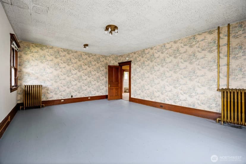 Property photo for 617 E Chestnut Street, Bellingham photo 24