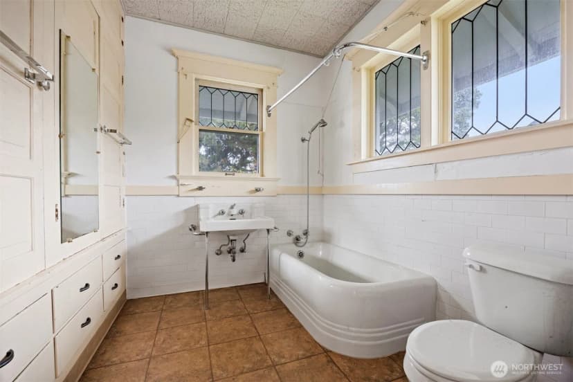 Property photo for 617 E Chestnut Street, Bellingham photo 22
