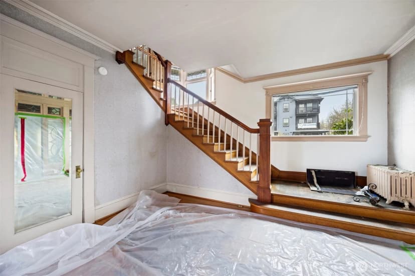 Property photo for 617 E Chestnut Street, Bellingham photo 36