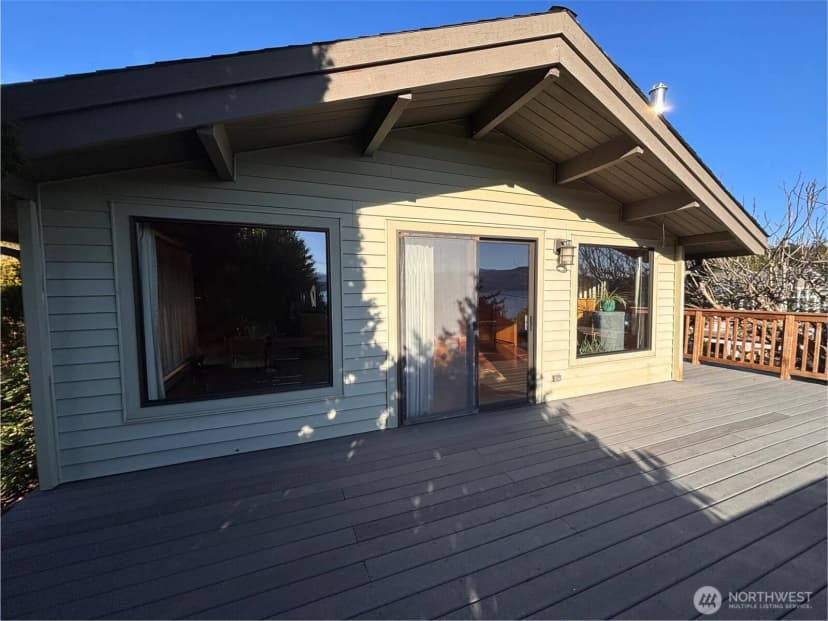 Property photo for 141 Sunset Boulevard, Port Townsend photo 4