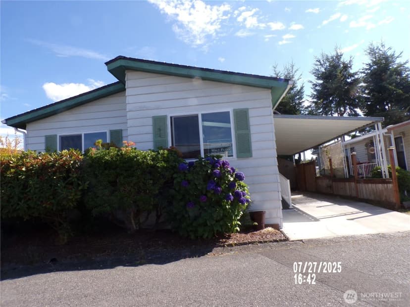 Property photo for 1415 84th Street Se #136, Everett photo 3