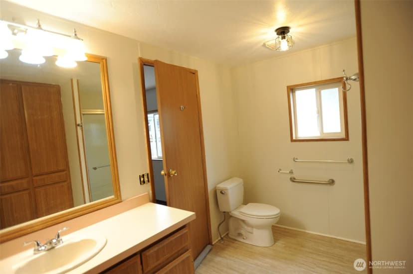 Property photo for 1415 84th Street Se #136, Everett photo 8