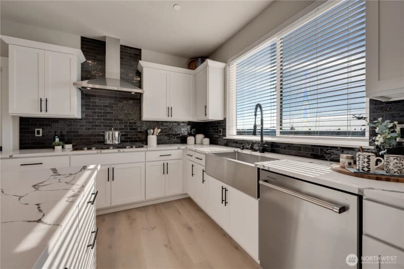 Property photo for 20227 125th Avenue Ne #sm2-08, Bothell photo 15