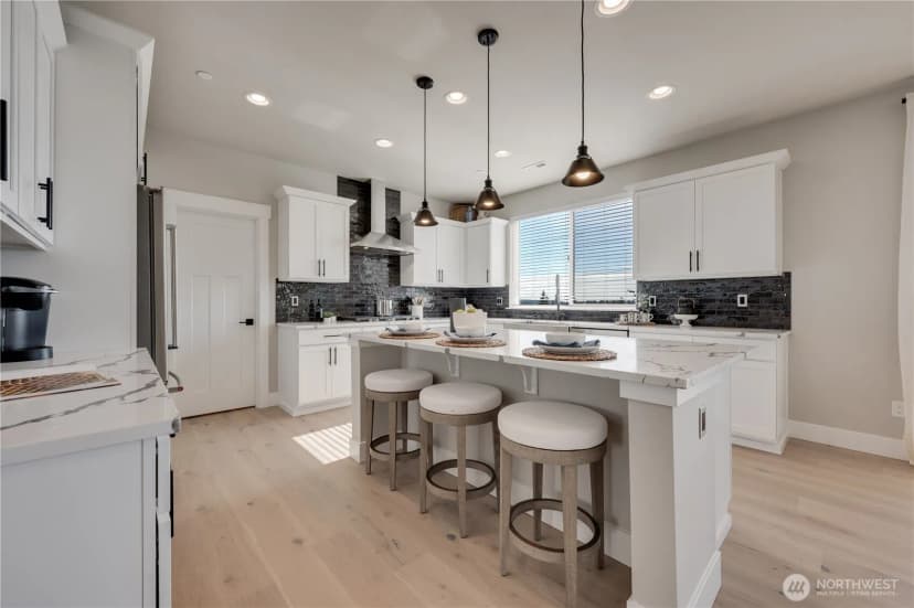 Property photo for 20227 125th Avenue Ne #sm2-08, Bothell photo 12